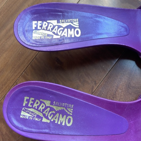 Salvatore Ferragamo vintage purple flower kitten heels size 10 - Picture 3 of 8